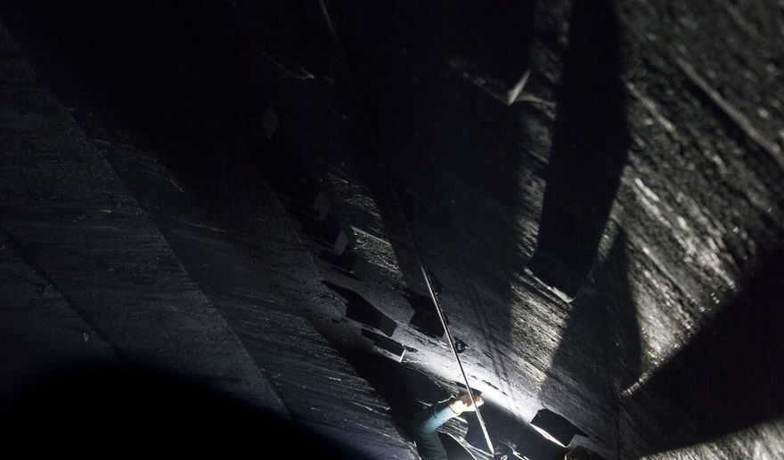 Dark Climber – wspinaczka w absolutnej ciemności!