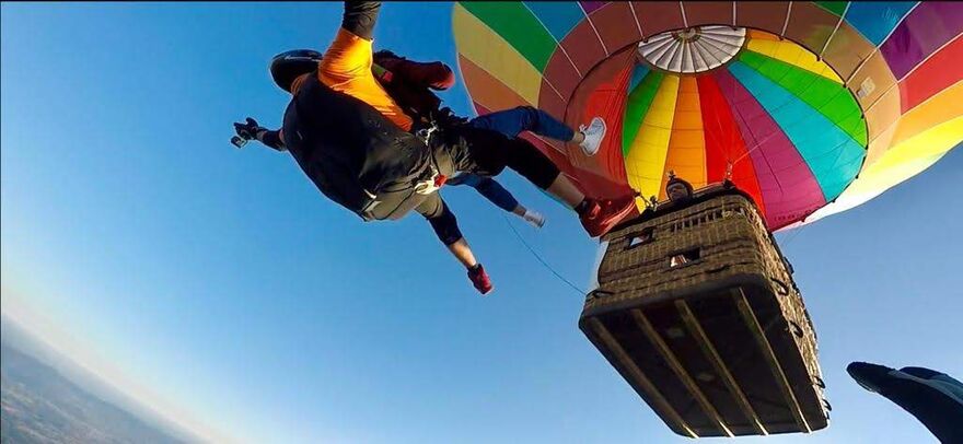 Skok spadochronowy z balonu - #1