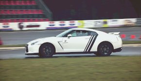 Jazda Nissan GT-R - kierowca