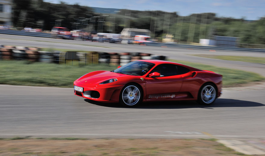 Jazda Ferrari po mieście - #3