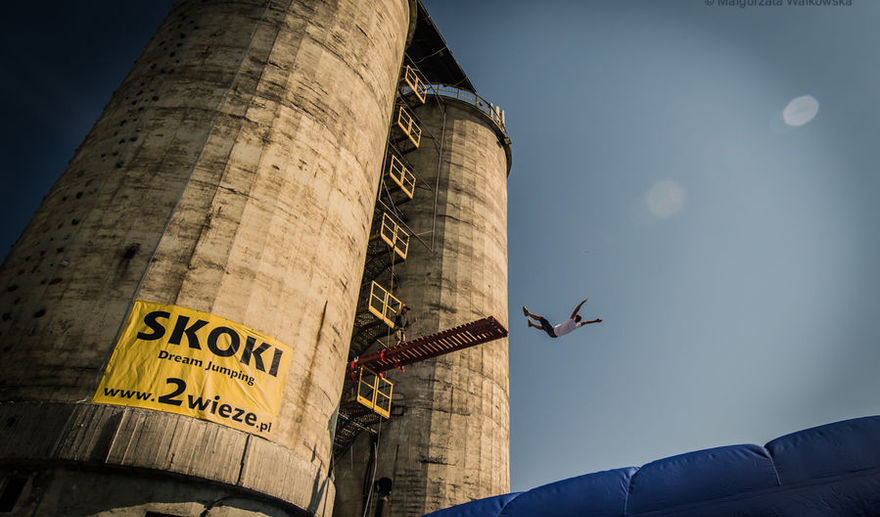 Skok na poduchę kaskaderską z 8 metrów - Stunt Jump - #3