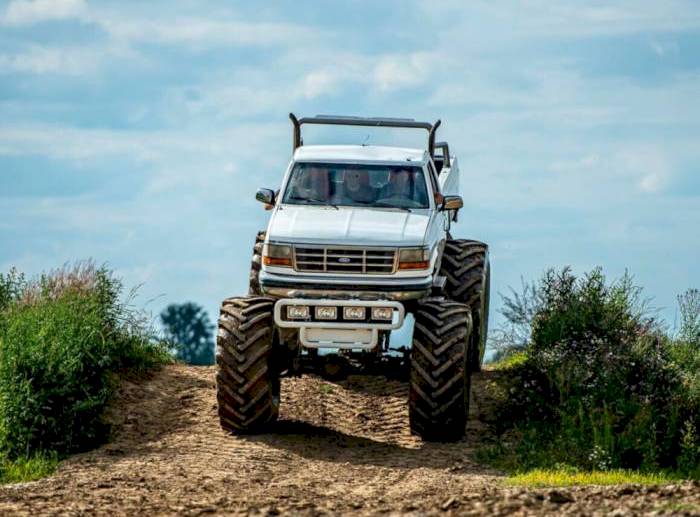 Jazda Monster-Truckiem - #4